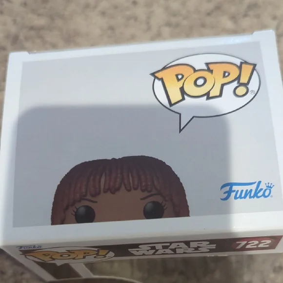 Funko Pop Star Wars Osha Aniseya Figure - Brown and Green - Picture 2 of 10